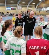 Syv kampe, syv sejre, fjorten point: Aars-damer sikker på 2. division næste sæson 