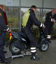 Politiet i Aars stopper flere knallerter